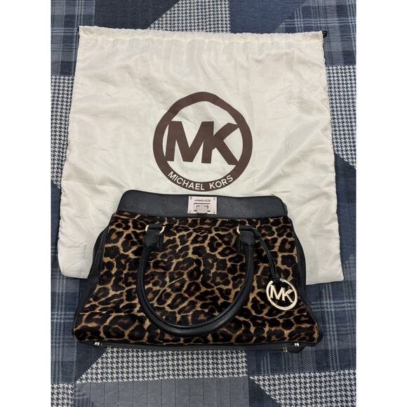 Michael Kors Bag Avril Small Cheetah Print Calf Hair‎ Black Top Handle